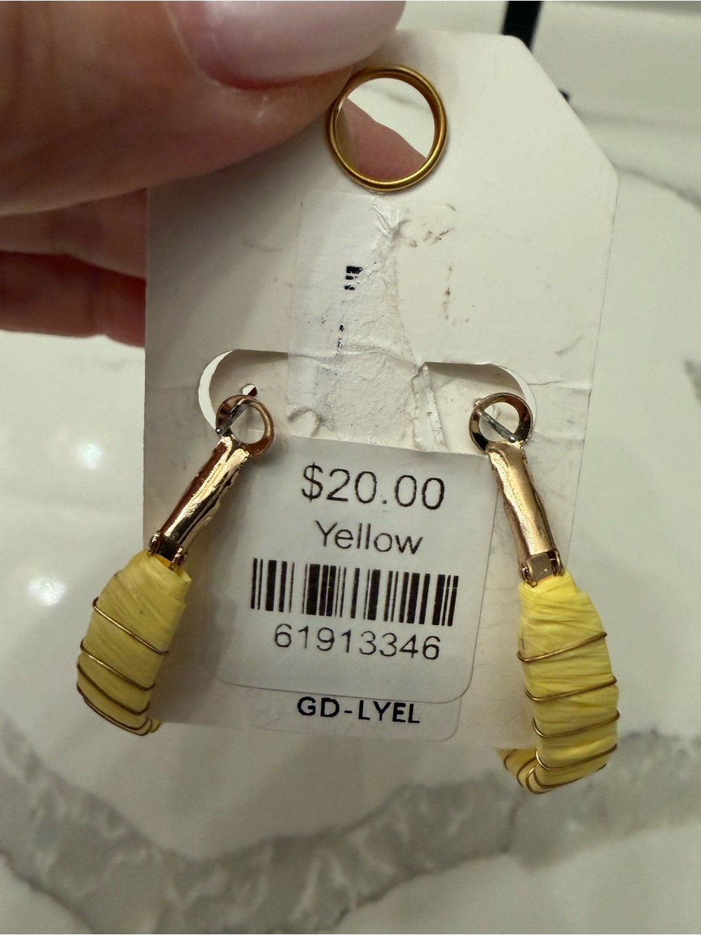 ⛔️Yellow Faceted Hoop Earrings - Picture 7 of 7